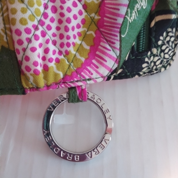 Vera Bradley Olivia Pink ID Holder w key ring - Picture 7 of 7